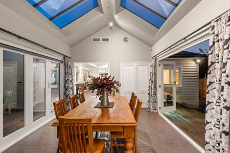 Photo of property in 7 Anderson Grove, Epuni, Lower Hutt, 5011