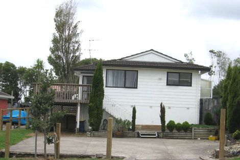 Photo of property in 23 Hassan Drive, Massey, Auckland, 0614