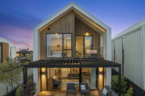 Photo of property in 35 Hudson Bay Road, Hobsonville, Auckland, 0616