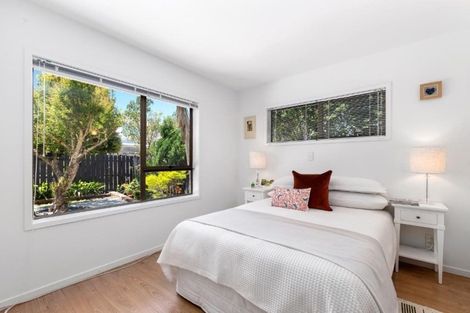 Photo of property in 1/2 Tristram Avenue, Forrest Hill, Auckland, 0620