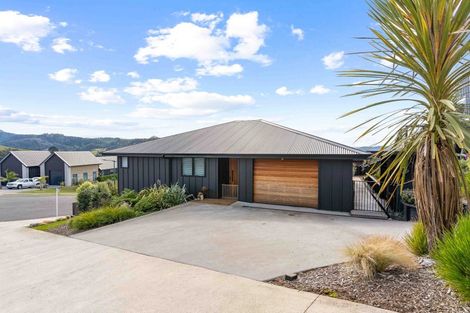 Photo of property in 5 Manatu Close, Whangamata, 3691