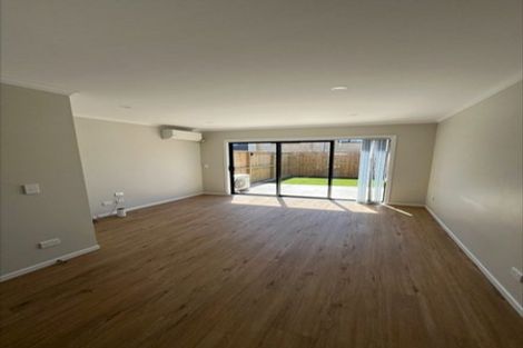 Photo of property in 33/125b Metcalfe Road, Ranui, Auckland, 0612