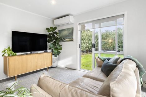 Photo of property in 3/24 Mason Street, Moera, Lower Hutt, 5010