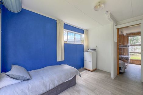 Photo of property in 106 Moore Place, Whangamata, 3620