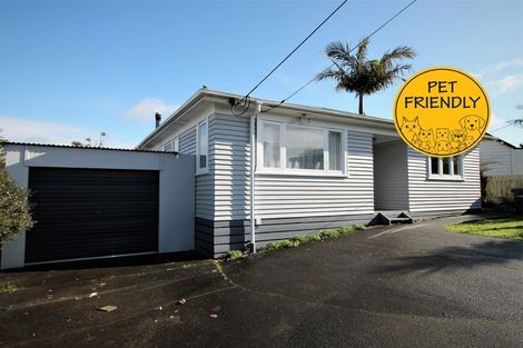 Photo of property in 1 Wattle Road, Sunnyvale, Auckland, 0612