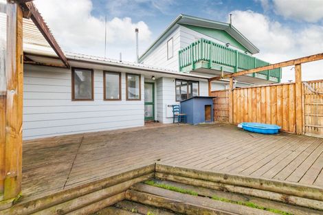 Photo of property in 7 Harding Place, Feilding, 4702