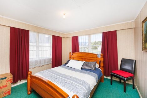 Photo of property in 69 Hedges Street, Sanson, 4817
