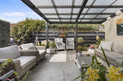 Photo of property in 99 Avondale Road, Greenmeadows, Napier, 4112