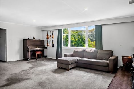 Photo of property in 822 Motukawa Road, Tarata, Inglewood, 4387