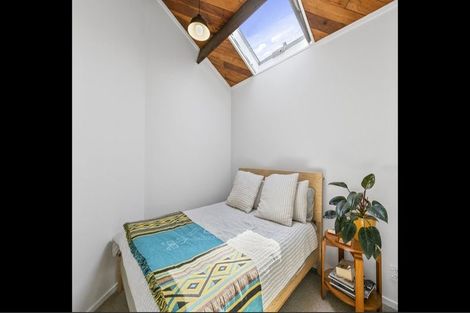 Photo of property in Metro Apartments, 18/220 Thorndon Quay, Pipitea, Wellington, 6011