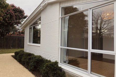Photo of property in 28 Clyde Road, Upper Riccarton, Christchurch, 8041