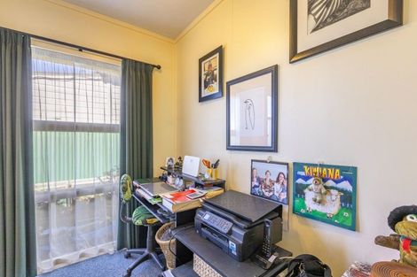 Photo of property in 89 High Street, Waipawa, 4210