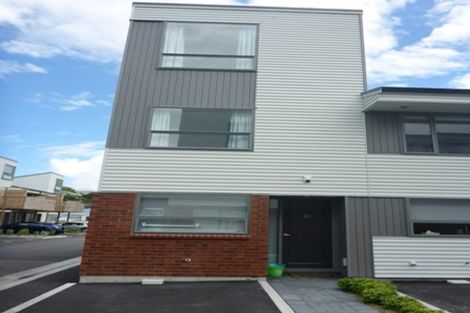 Photo of property in 25/31u Princess Terrace, Newtown, Wellington, 6021