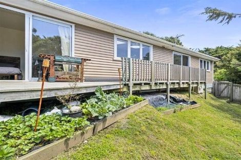 Photo of property in 79 Arawhata Street, Ranui, Porirua, 5024