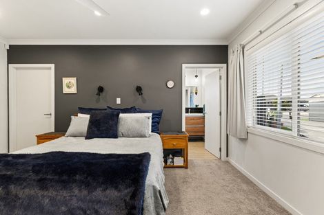 Photo of property in 23 Rakaia Way, Poraiti, Napier, 4112