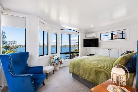 Photo of property in 3/76 Shakespeare Road, Milford, Auckland, 0620