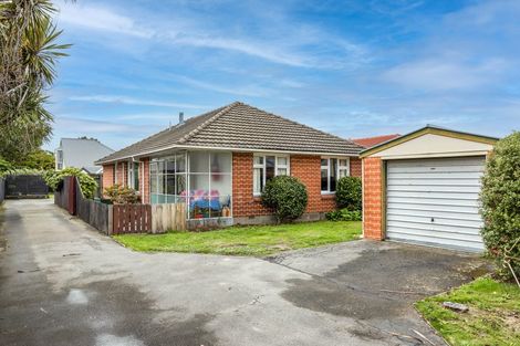 Photo of property in 14 Shaftesbury Street, Avonhead, Christchurch, 8042