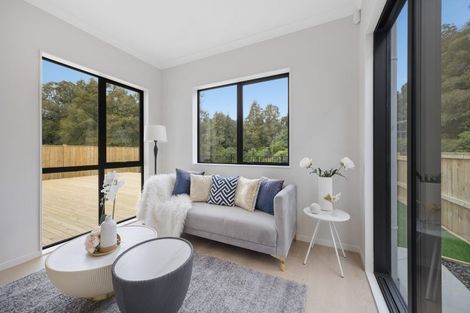 Photo of property in 2f Hughs Way, Flat Bush, Auckland, 2019