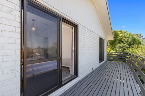 Photo of property in 24 Lachlan Drive, Dinsdale, Hamilton, 3204