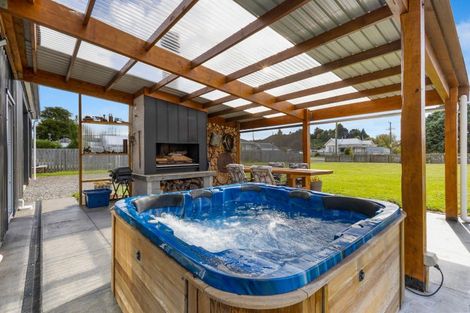 Photo of property in 4 King Street, Raetihi, 4632