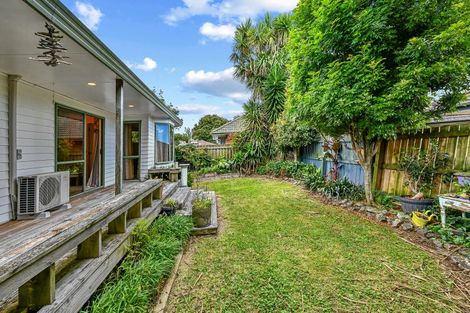 Photo of property in 2/16 Airfield Road, Takanini, 2112