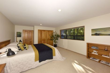 Photo of property in 12 Overdale Drive, Cashmere, Christchurch, 8022