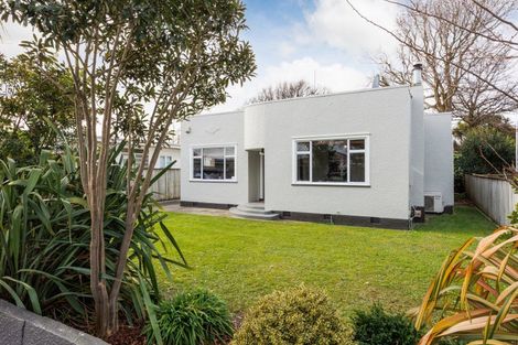 Photo of property in 301 Botanical Road, West End, Palmerston North, 4412