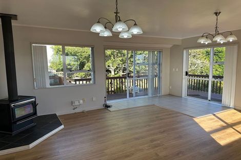 Photo of property in 24 Spencer Road, Pinehill, Auckland, 0632