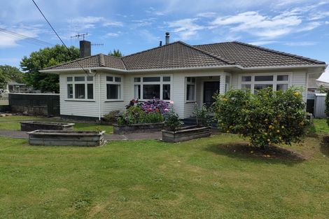 Photo of property in 2 Paisley Street, Levin, 5510