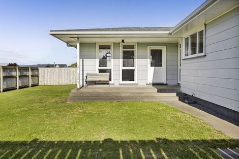 Photo of property in 25 Kamahi Avenue, Hawera, 4610