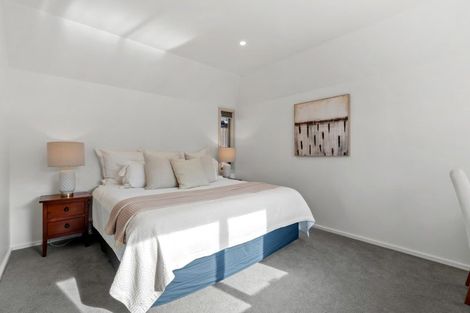 Photo of property in 7 Woodford Way, Crofton Downs, Wellington, 6035