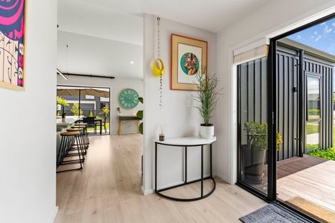 Photo of property in 118 Harakeke Drive, Wharewaka, Taupo, 3330