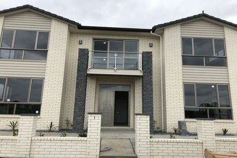 Photo of property in 1 Castlebane Drive, Flat Bush, Auckland, 2019