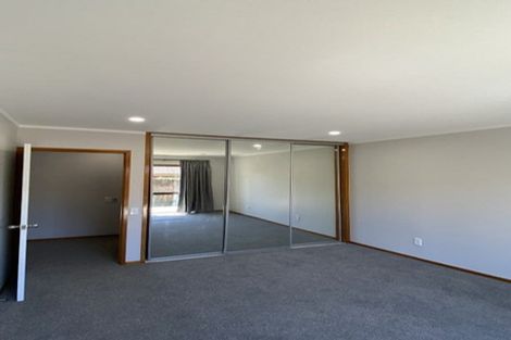 Photo of property in 6 Septimus Place, Henderson, Auckland, 0612
