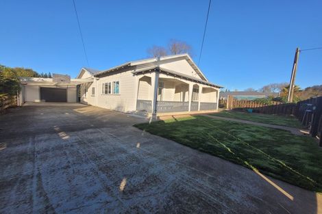 Photo of property in 9 Ruataniwha Street, Waipawa, 4210