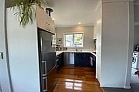 Photo of property in 79 Tipahi Street, Nelson South, Nelson, 7010
