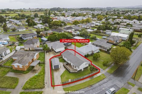 Photo of property in 25 Holland Street, Pukekohe, 2120