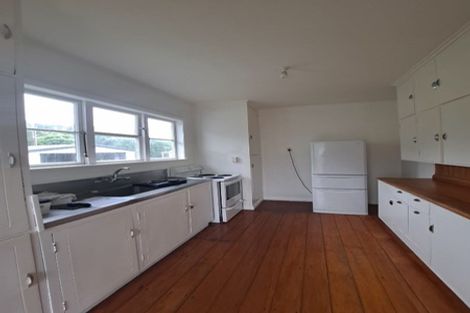 Photo of property in 35 Somerset Street, Brooklands, New Plymouth, 4310
