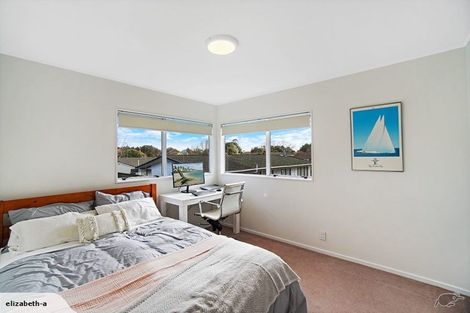 Photo of property in 2/7 Camden Place, Papatoetoe, Auckland, 2025