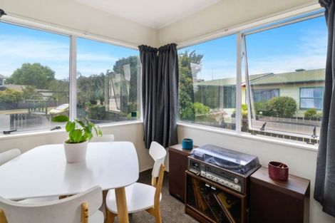 Photo of property in 4 Mansfield Road, Owhata, Rotorua, 3010