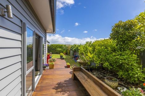 Photo of property in 3 Caterer Lane, Paraparaumu, 5032