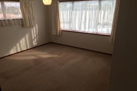 Photo of property in 10 Quiet Street, Te Atatu South, Auckland, 0610