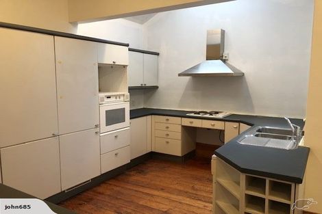 Photo of property in 10u4 Hobson Crescent, Thorndon, Wellington, 6011