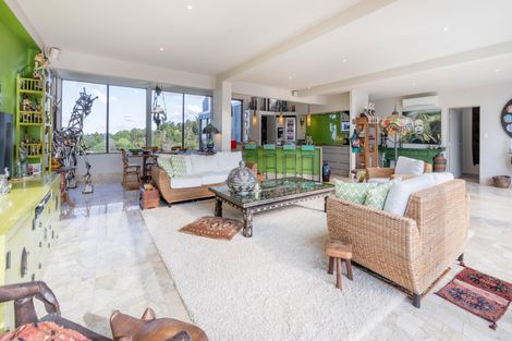 Photo of property in 70 Scenic Drive, Titirangi, Auckland, 0604