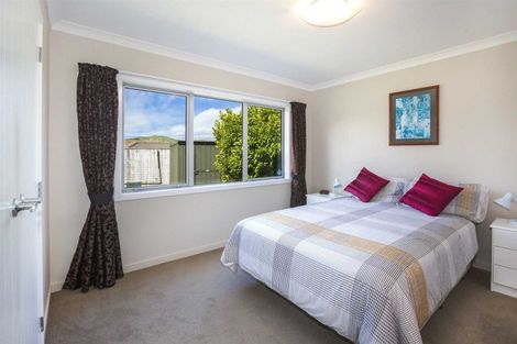 Photo of property in 7 Tasman Close, Aotea, Porirua, 5024