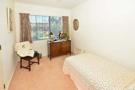 Photo of property in 20 Lakeside Drive, Orewa, 0931
