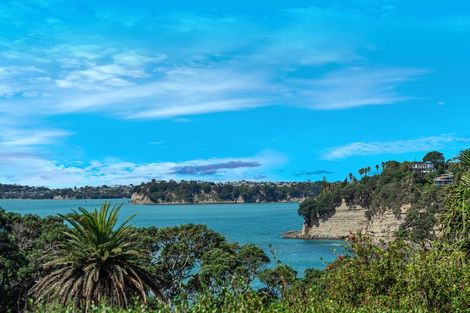 Photo of property in 42 Marellen Drive, Red Beach, 0932