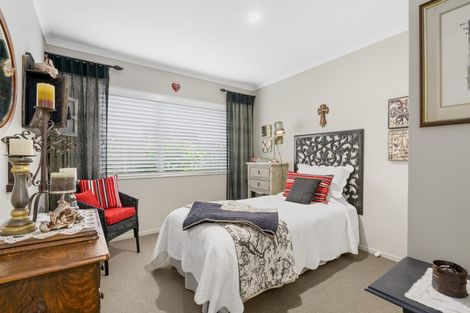 Photo of property in 10 Maccallum Court, Rototuna, Hamilton, 3210