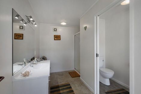 Photo of property in 26 Tapu Coroglen Road, Tapu, Thames, 3575