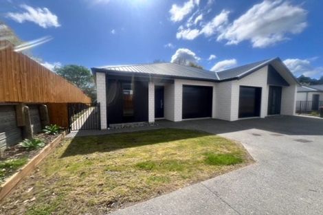 Photo of property in 23 Matuku Place, Paraparaumu Beach, Paraparaumu, 5032
